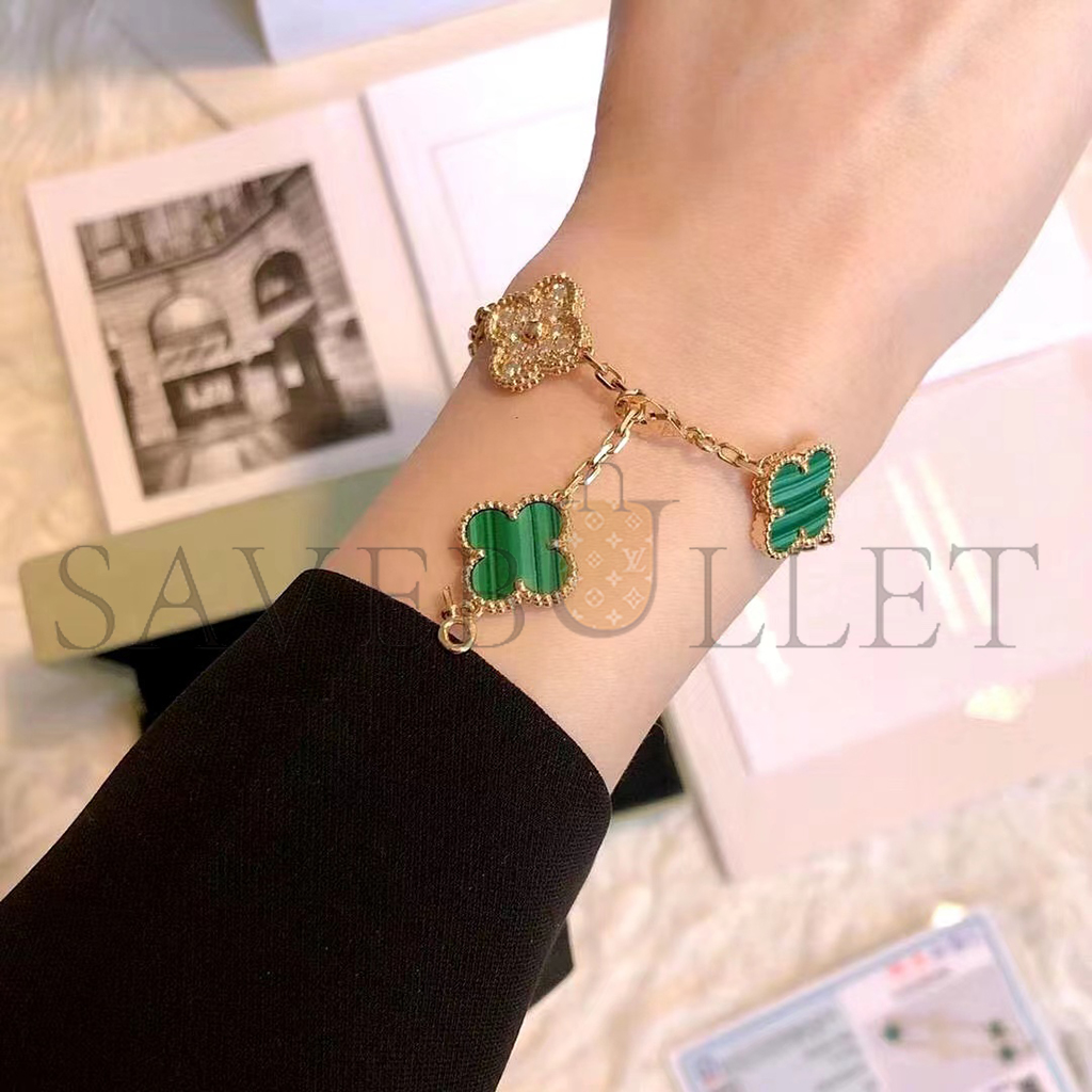V*N CL*F arpels vintage alhambra bracelet, 5 motifs - yellow gold, diamond, malachite  vcaro7gq00