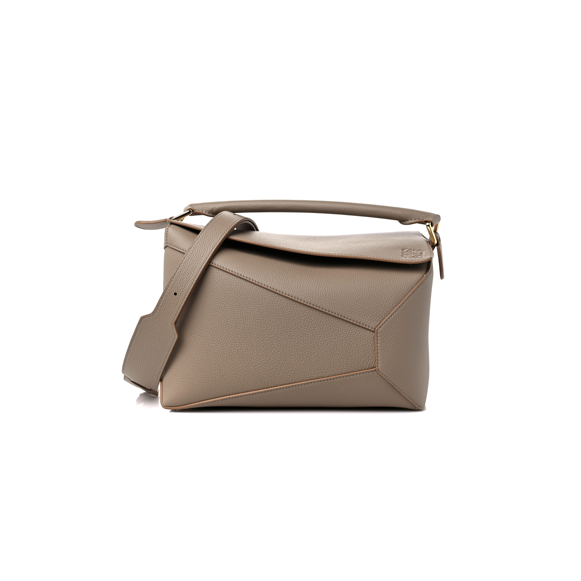 l*ew* grained calfskin small puzzle edge bag sand (24*16.5*10.5cm)