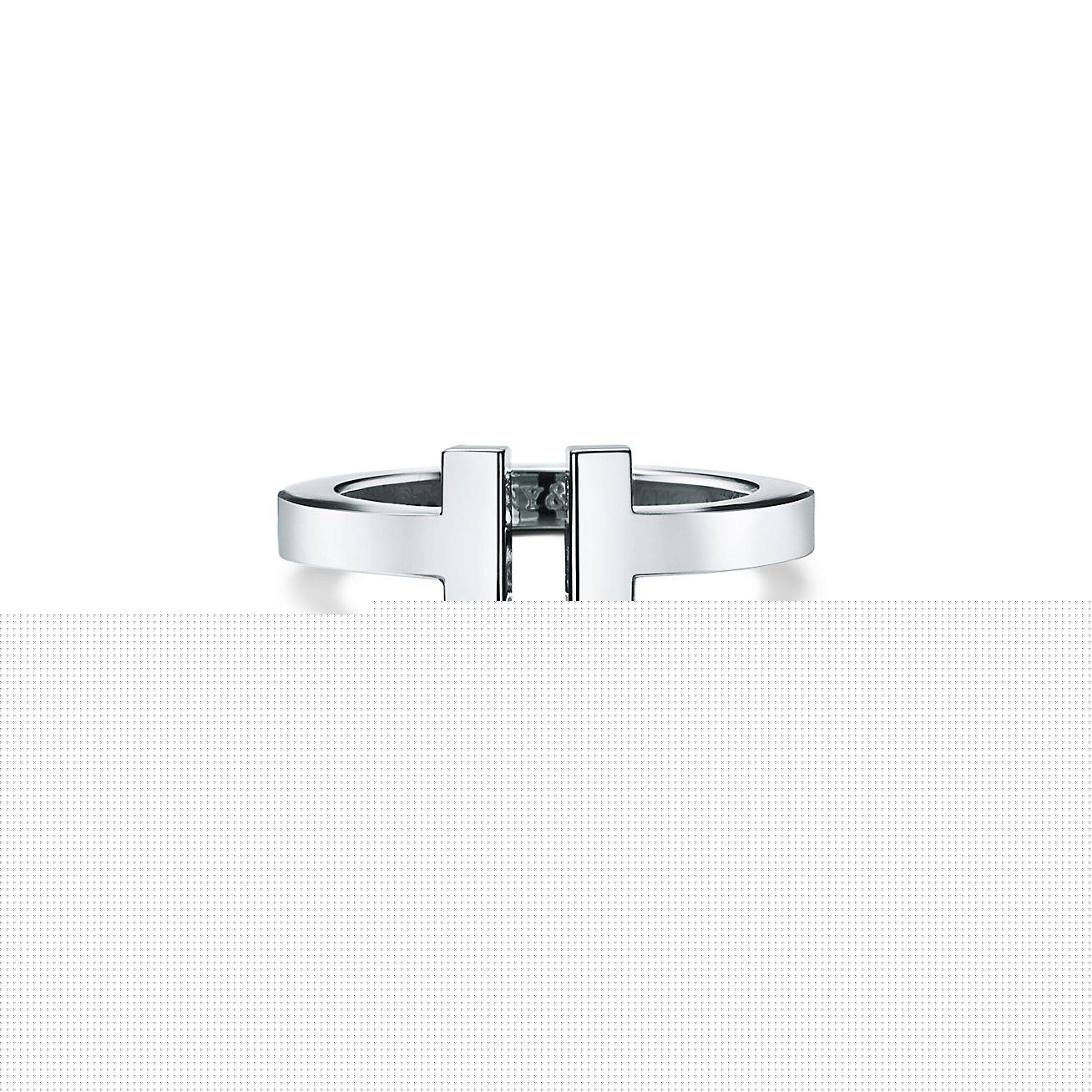T*f*ny t square ring in silver